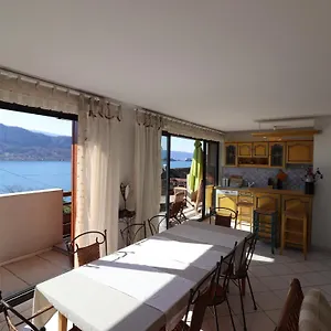 apartment-silenes-2.hotels-rhonealpes.com/